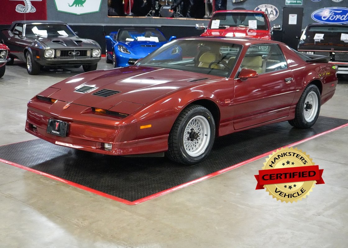Pontiac-Firebird-1988-Coupe-Tan