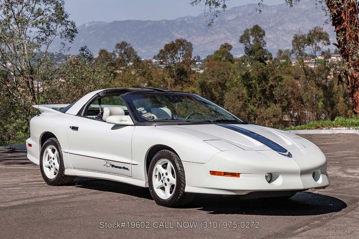 Pontiac-Firebird-1994-Coupe