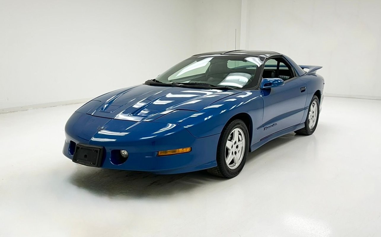 Pontiac-Firebird-1994-Coupe-Ebony