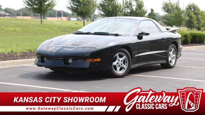 Pontiac-Firebird-1995-Black-Gray