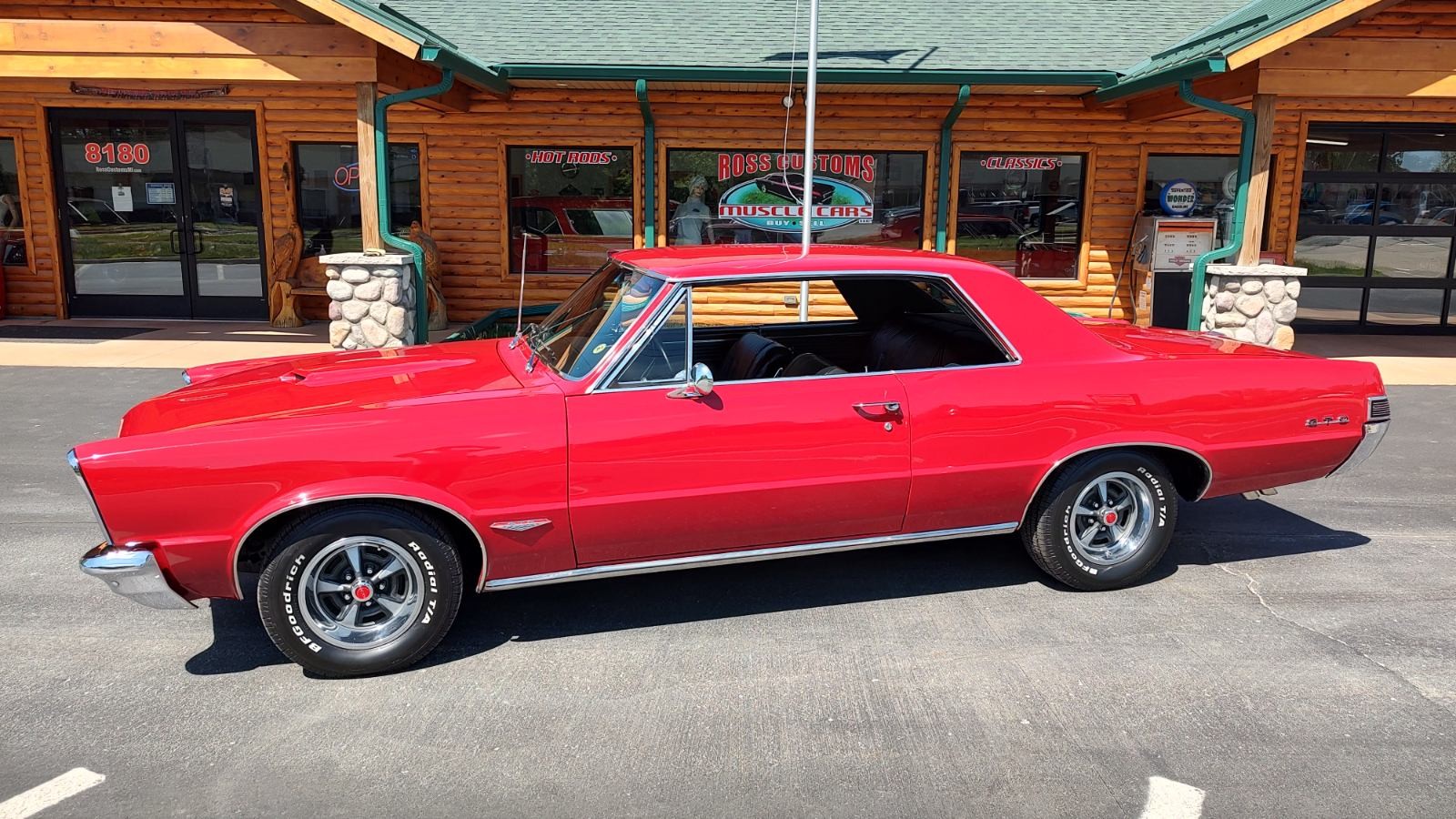 Pontiac-GTO-1965-Two-Door-Coupe-Black