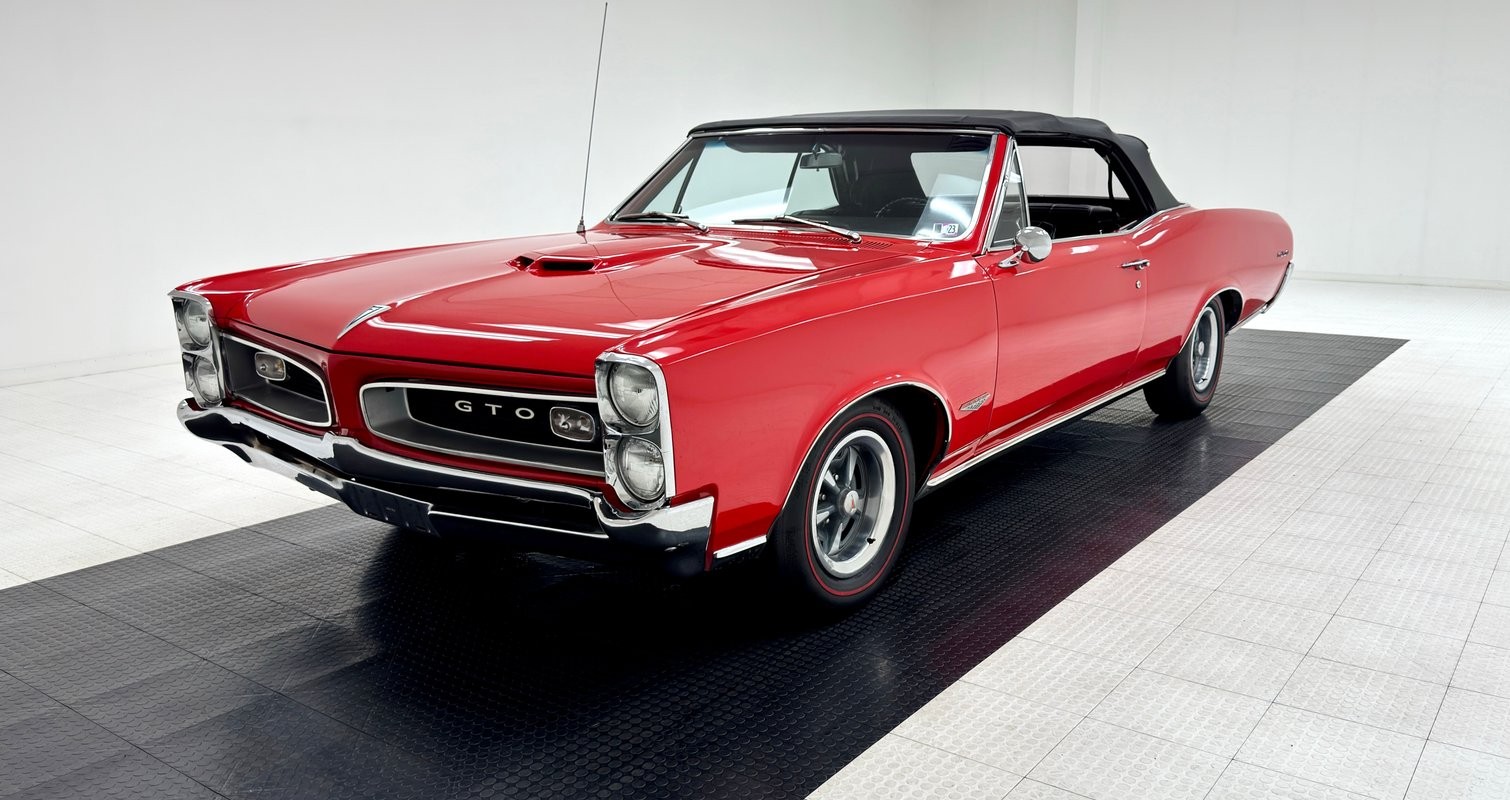 Pontiac-GTO-1966-Convertible-Black