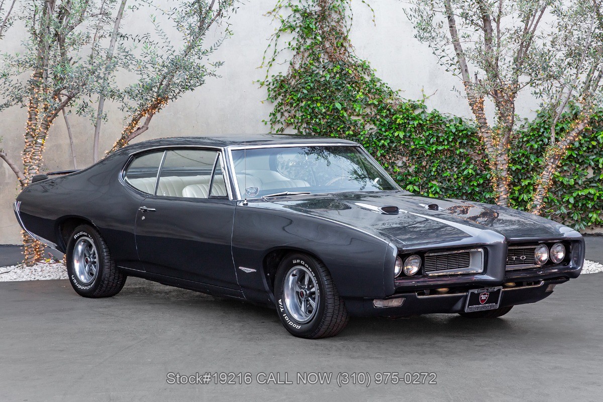 Pontiac-GTO-1968
