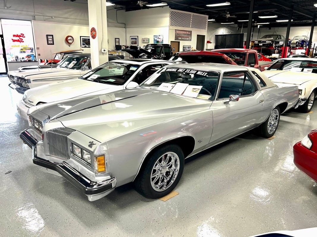 Pontiac Grand Prix 1976