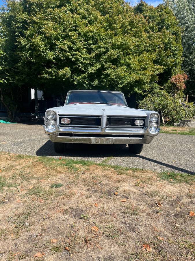 Pontiac-Grand-prix-1964-White