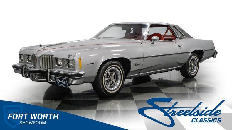 Pontiac-Grand-prix-1977-Sterling-Silver-Metallic-Firemist-Carmine