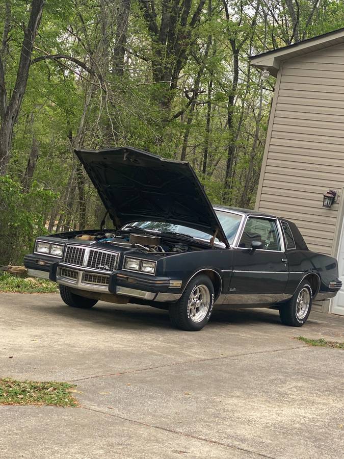 Pontiac-Grand-prix-1985-1985-black