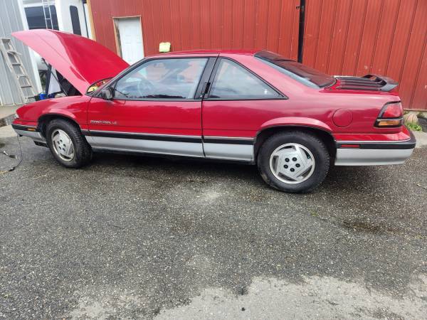 Pontiac-Grand-prix-1989
