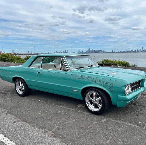 Pontiac-Gto-1964-Green-White