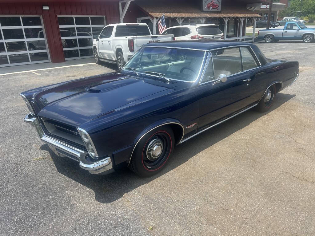 Pontiac-Gto-1965-Midnight-Blue-White