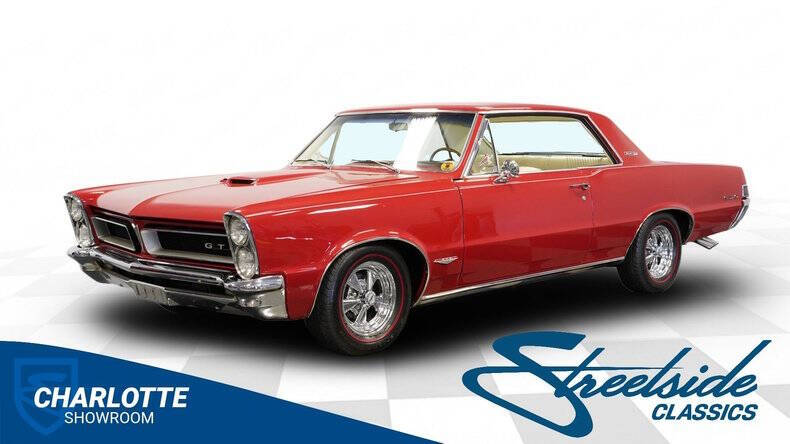 Pontiac-Gto-1965-Montero-Red-Parchment-amp-Black