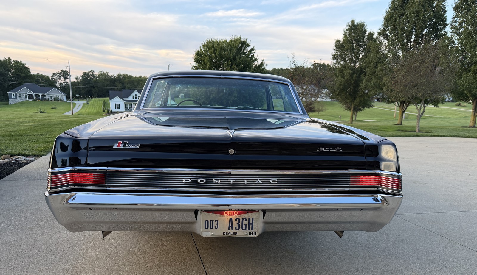 Pontiac-Gto-1965-Starlight-Black-Black