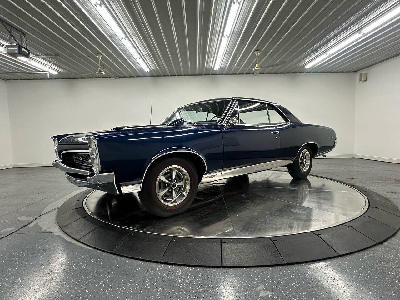 Pontiac-Gto-1967-Blue-Black