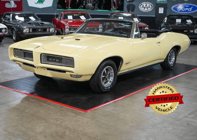 Pontiac-Gto-1968-Mayfair-Maize-Yellow-Black