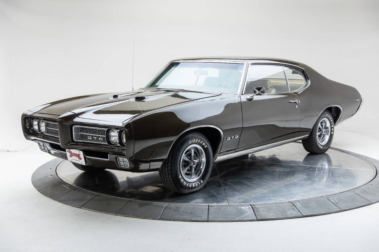 Pontiac-Gto-1969-Brown-Gold