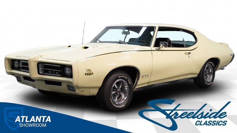 Pontiac-Gto-1969-Mayfair-Maize-Black