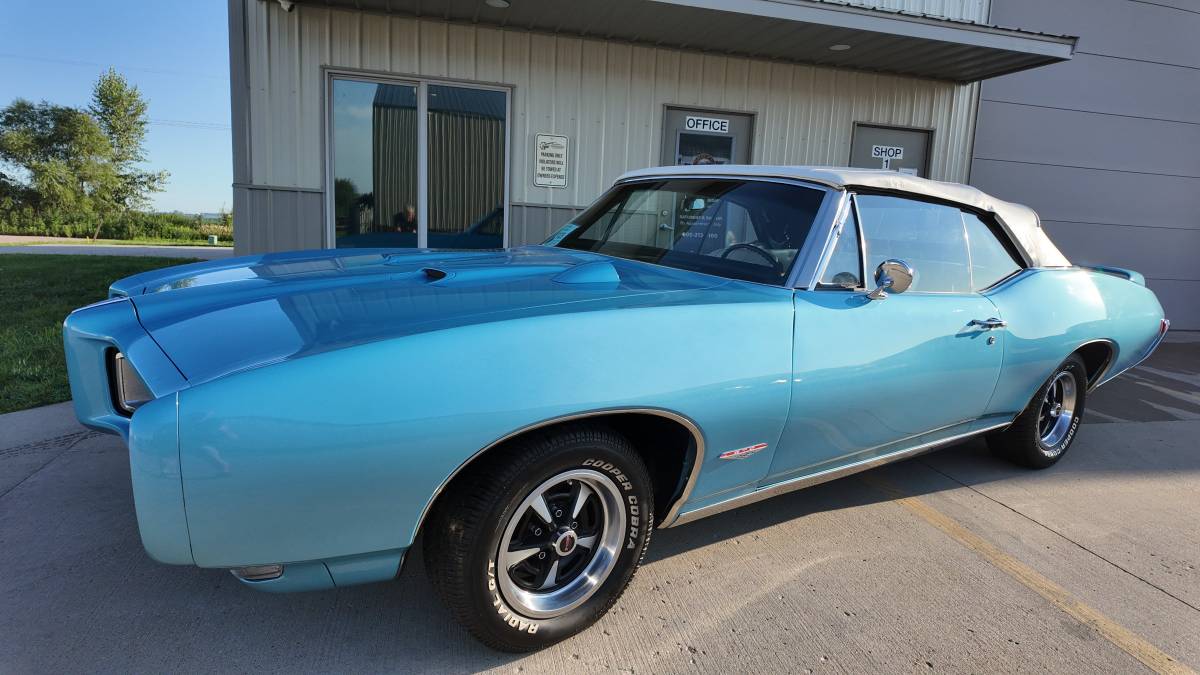 Pontiac-Gto-convertible-1968
