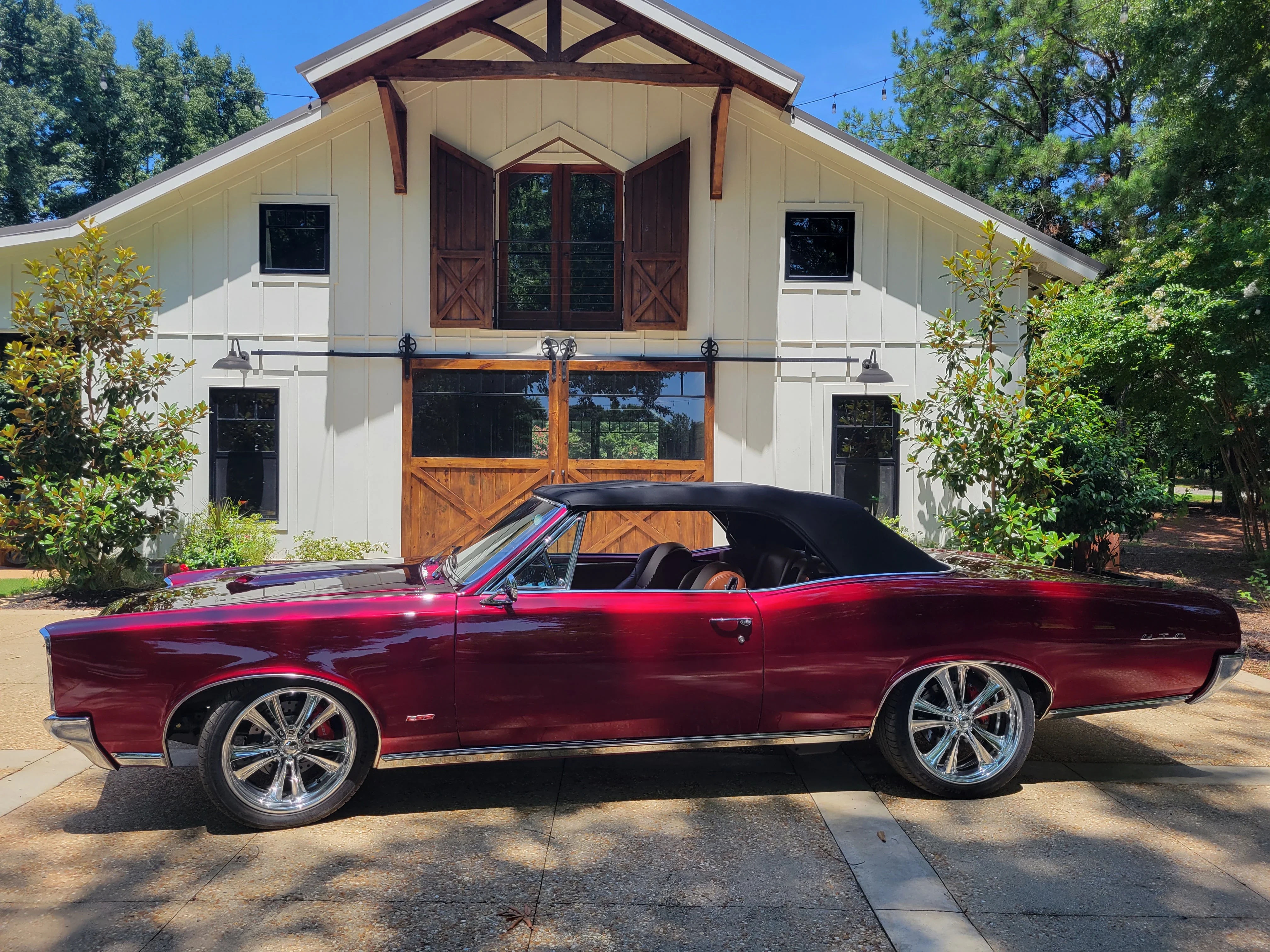 Pontiac-Le-mans-sport-convertible-1966-Burgundy-Brown