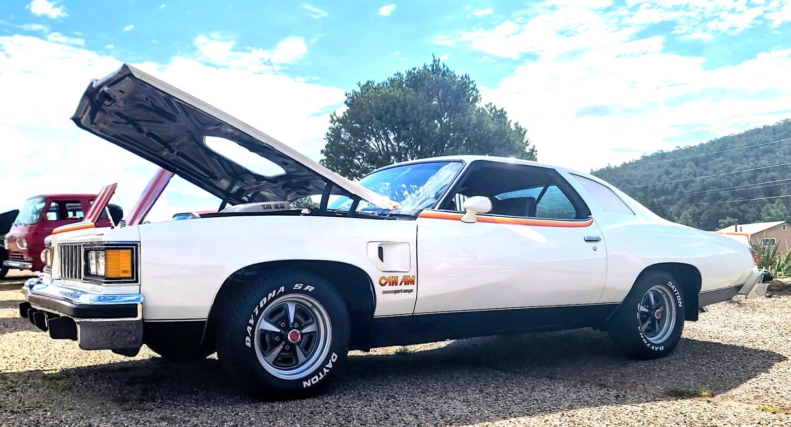 Pontiac-Lemans-Sport-Coupe-1977-Coupe