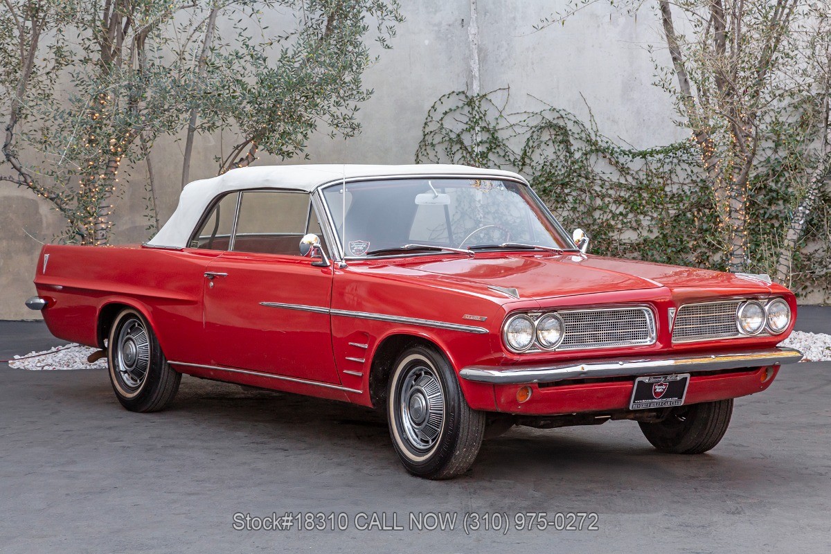 Pontiac-Tempest-1963