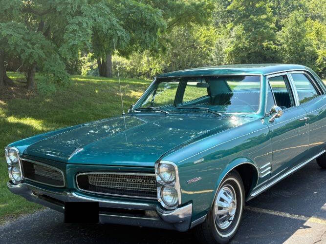 Pontiac-Tempest-1966