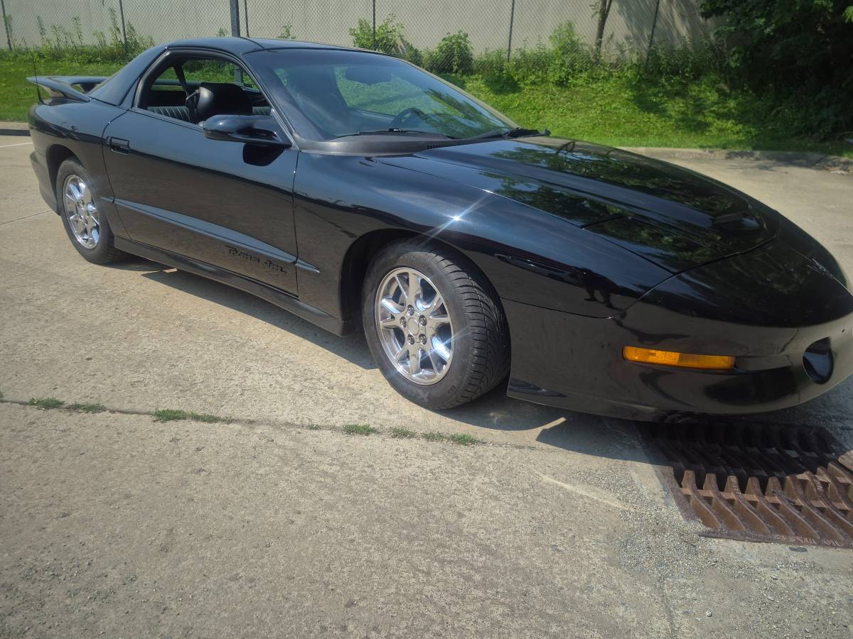 Pontiac-Trans-am-1993