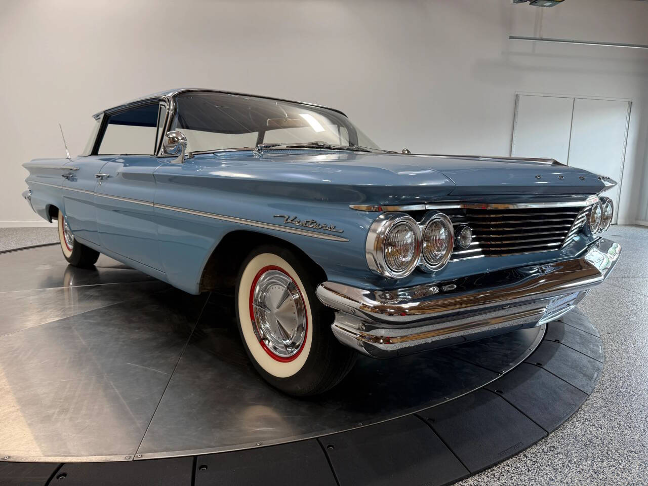 Pontiac-Ventura-1960-Blue-Blue