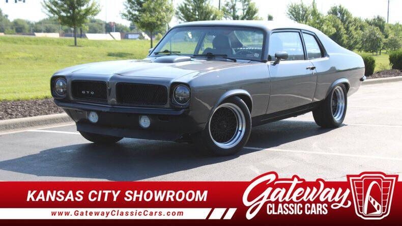 Pontiac-Ventura-1973-Dark-Silver-Black