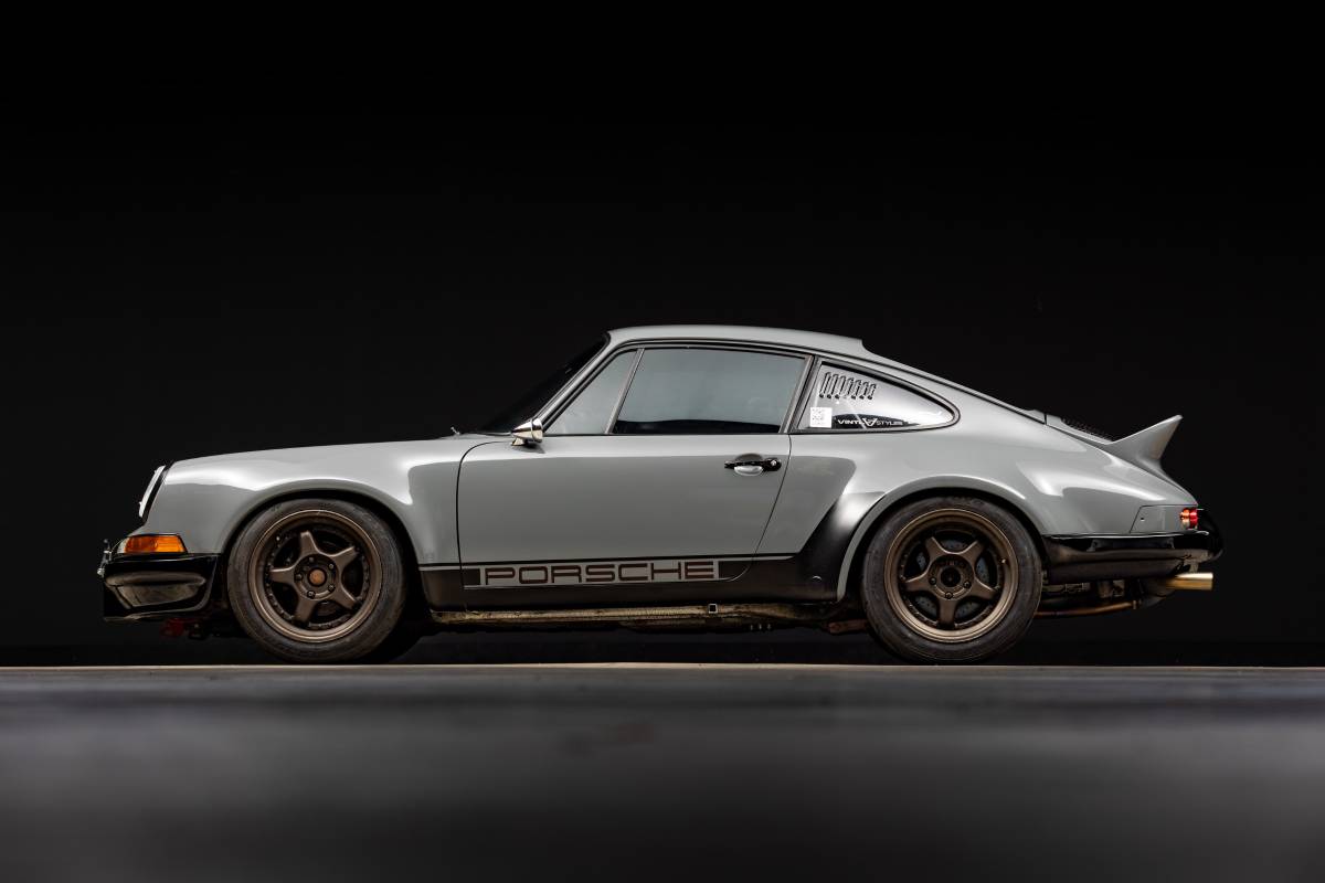 Porsche-911-1970-Gray