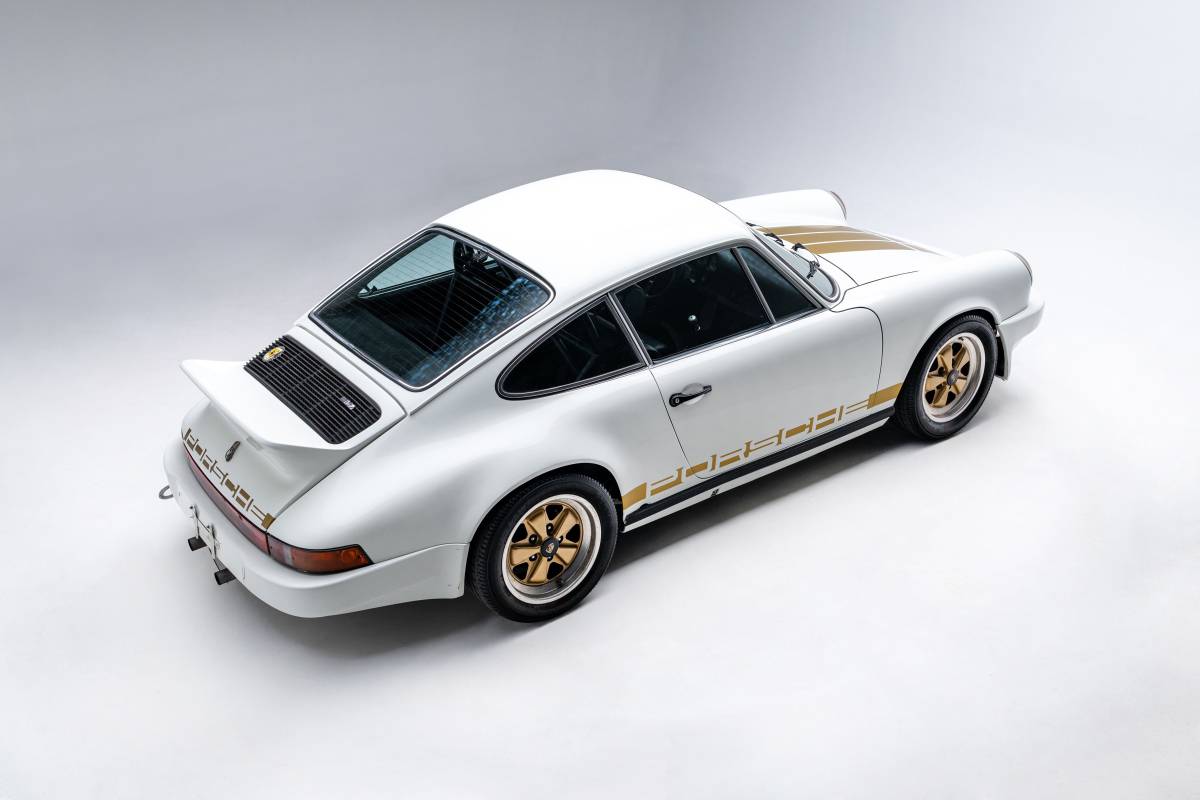 Porsche-911-1974-White