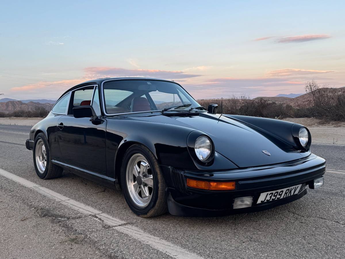 Porsche-911-1977