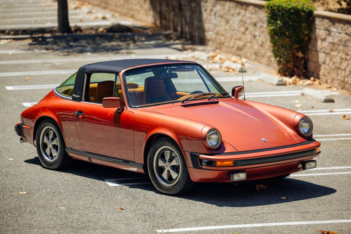 Porsche-911-targa-1977