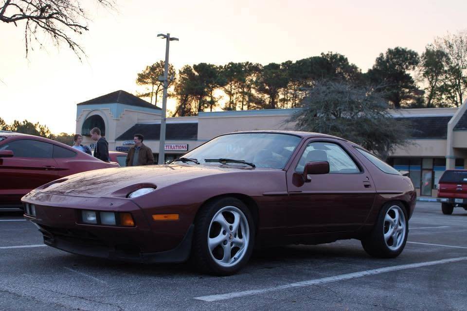 Porsche-928-s-1986
