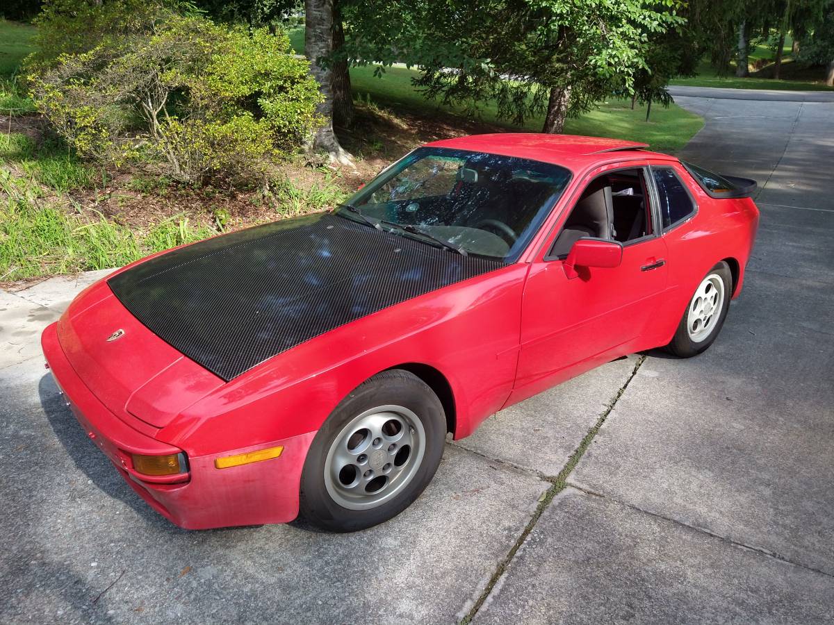 Porsche-944-1988-Red