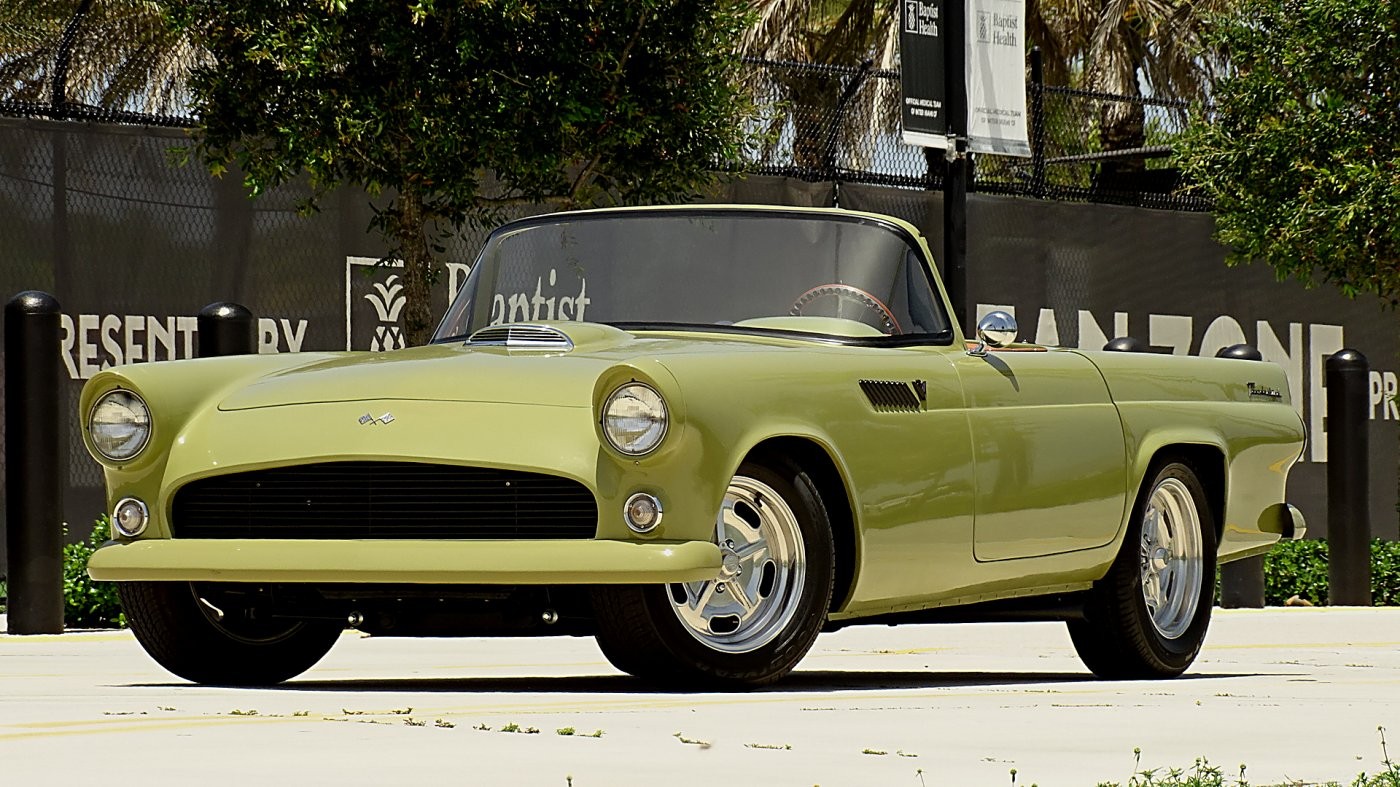 ReplicaKit-Makes-1955-TWO-DOOR-ROADSTER-CAMEL