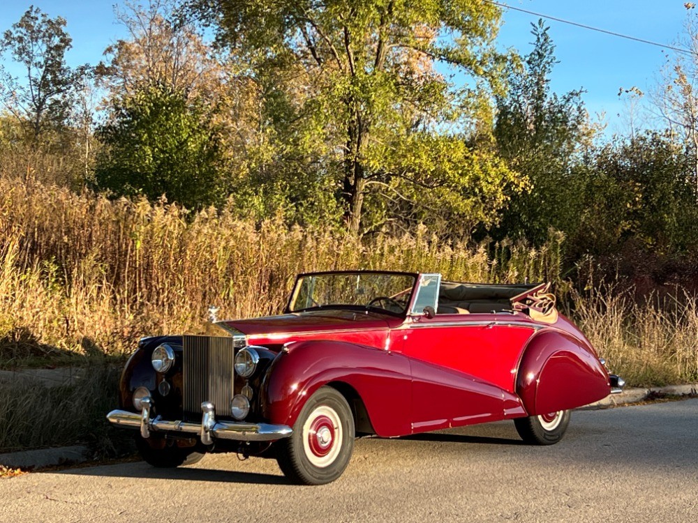 Rolls-Royce-Dawn-1953-Convertible-Tan