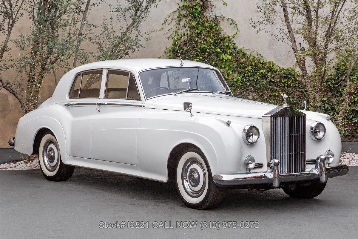 Rolls-Royce-Silver-Cloud-1958
