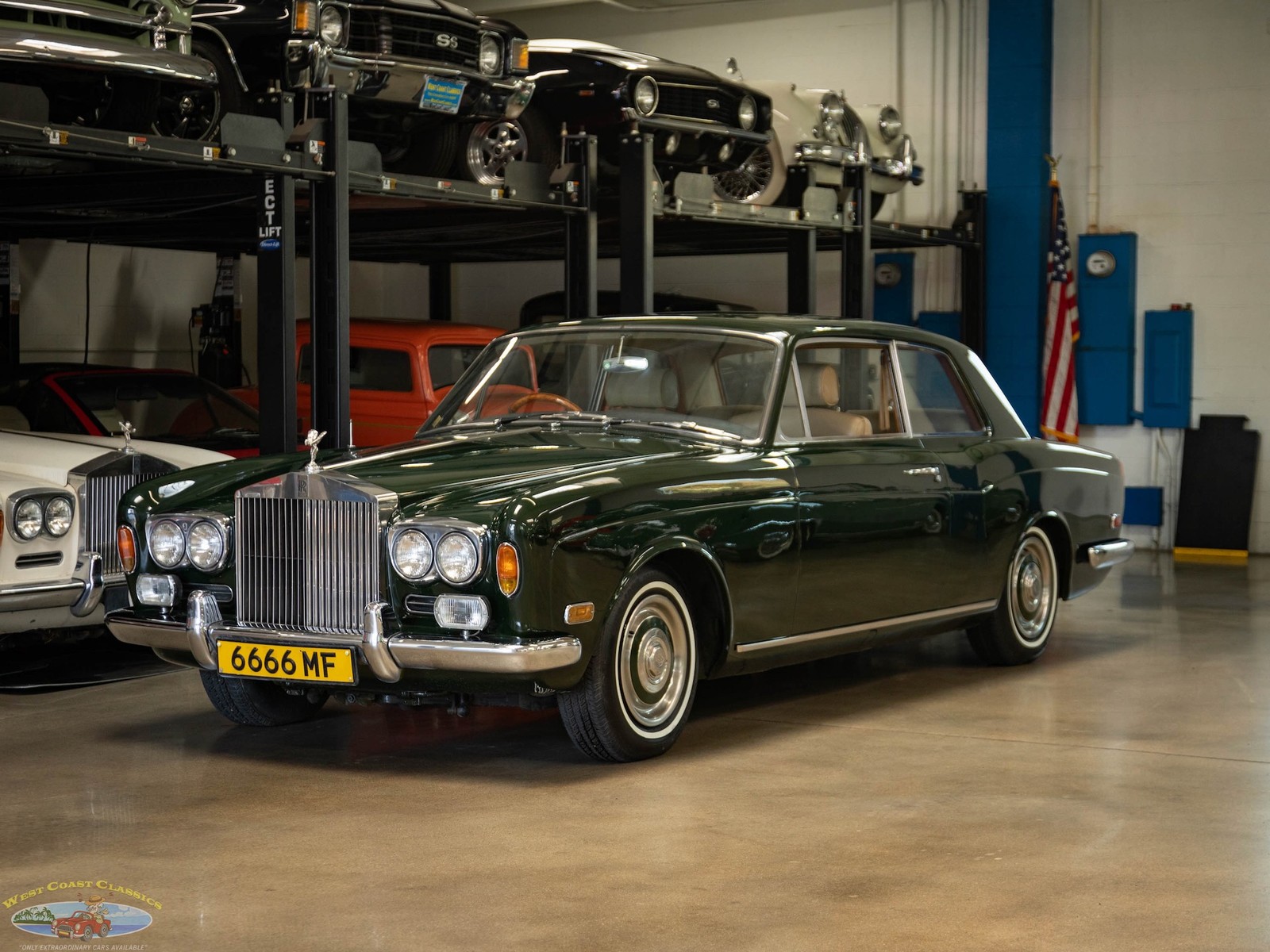 Rolls-Royce Silver Shadow Mulliner Park Ward 1969