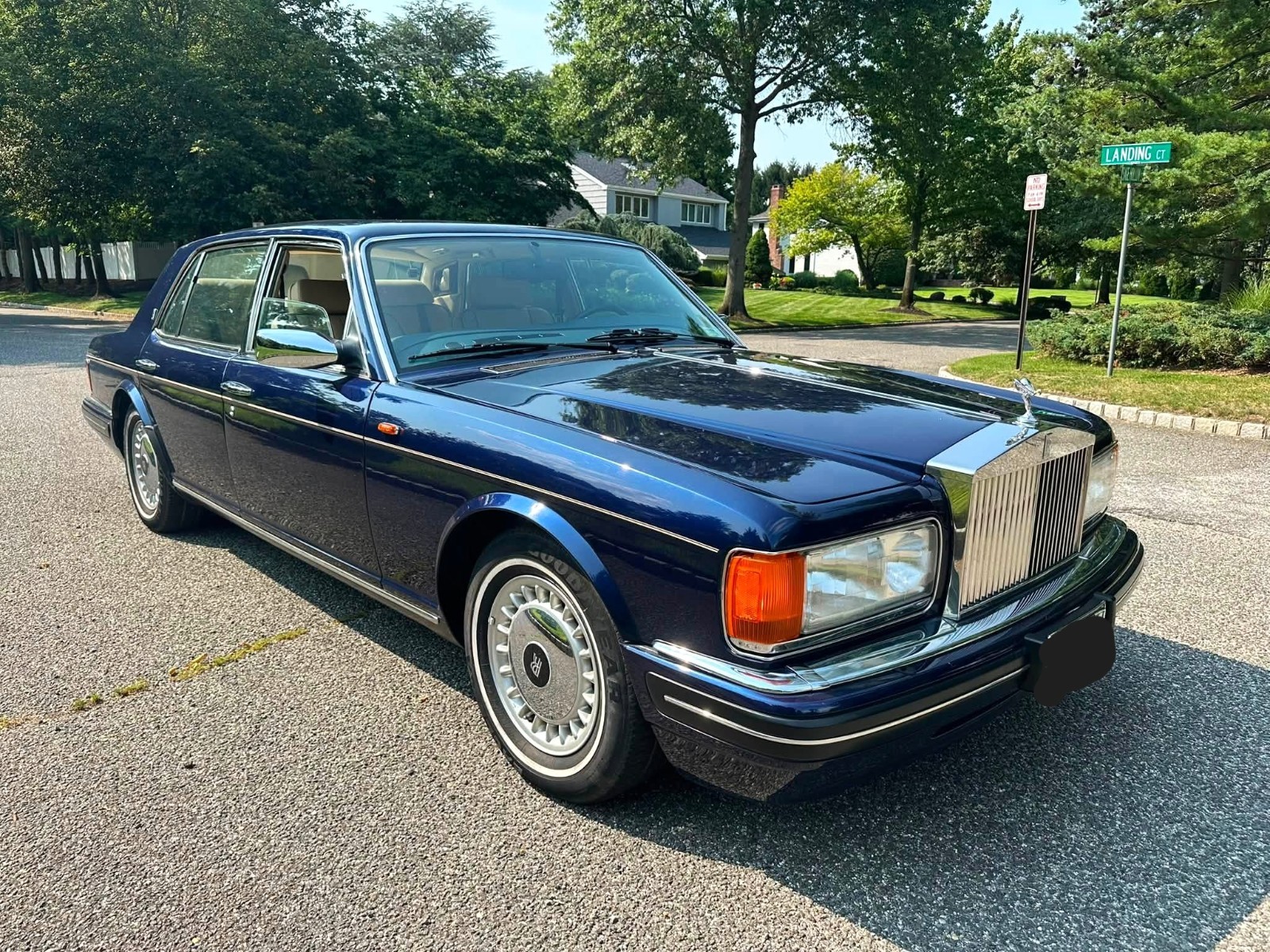 Rolls-Royce-silver-spur-lwb-1996-Sedan