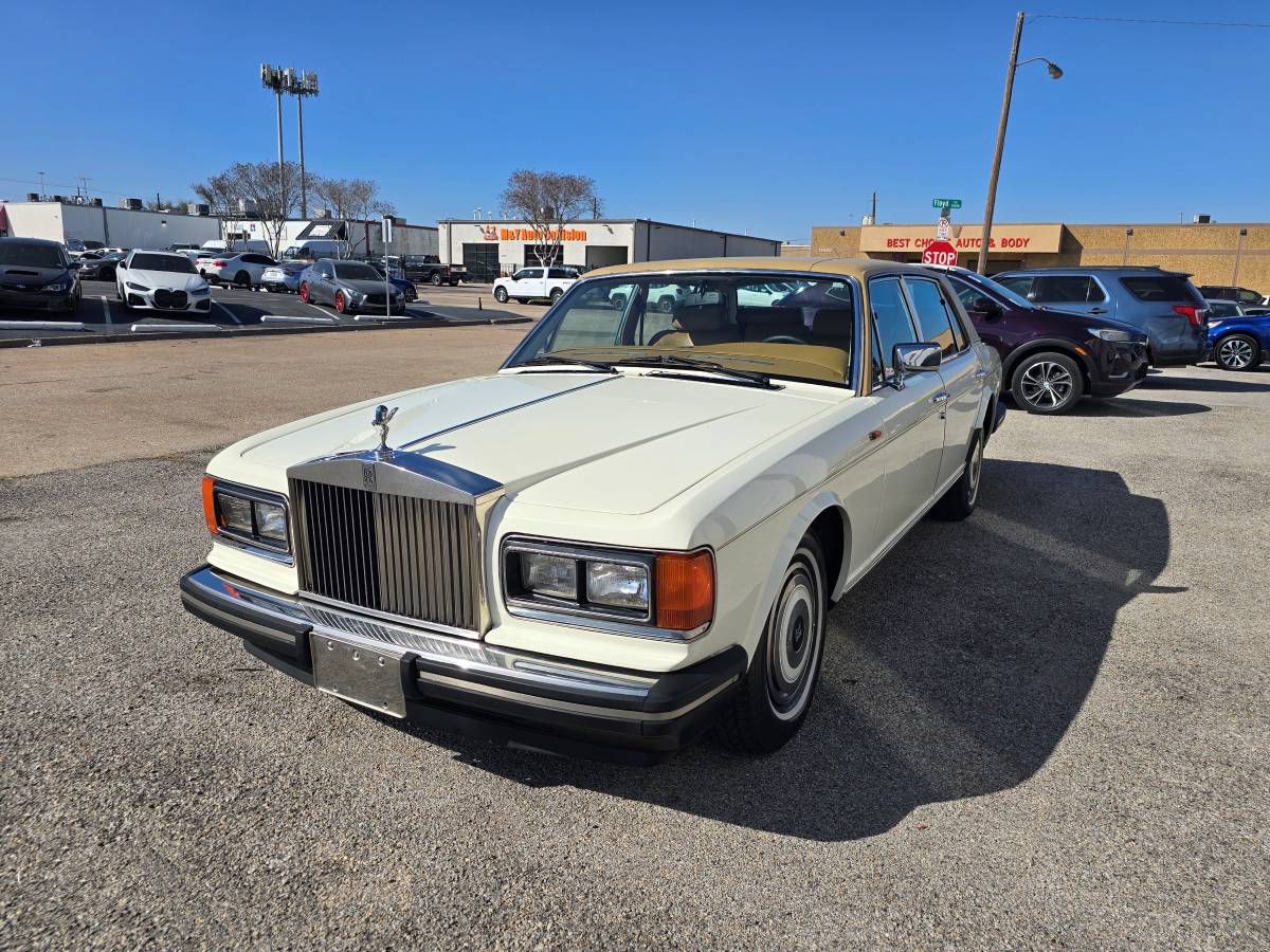 Rolls-royce-1989-white