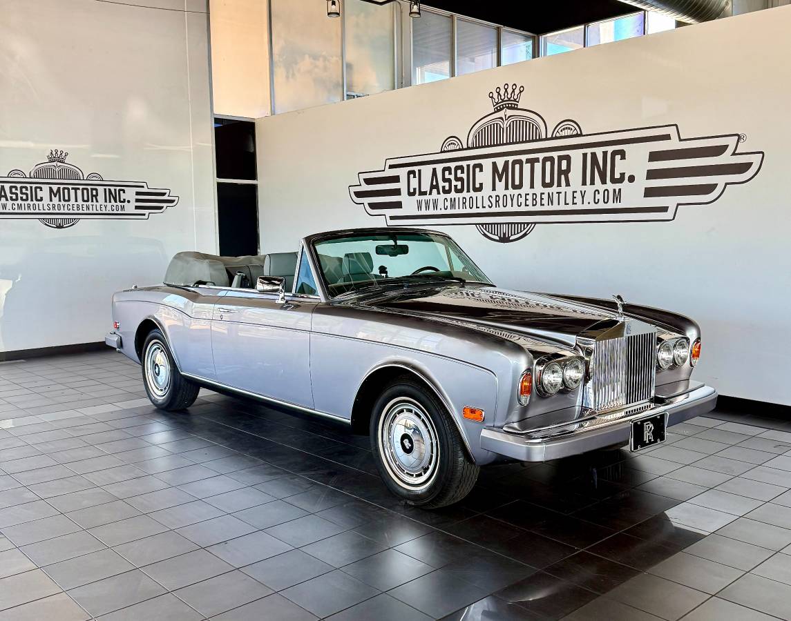 Rolls-royce-Corniche-ii-1995-grey