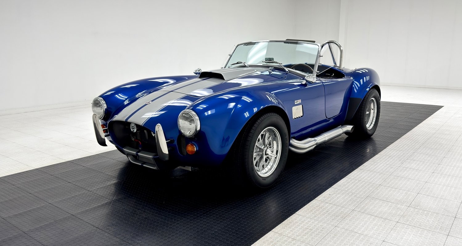 Shelby-1966-Roadster-Black