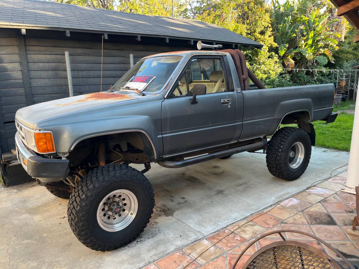 Sr5-lb-1985-Gray