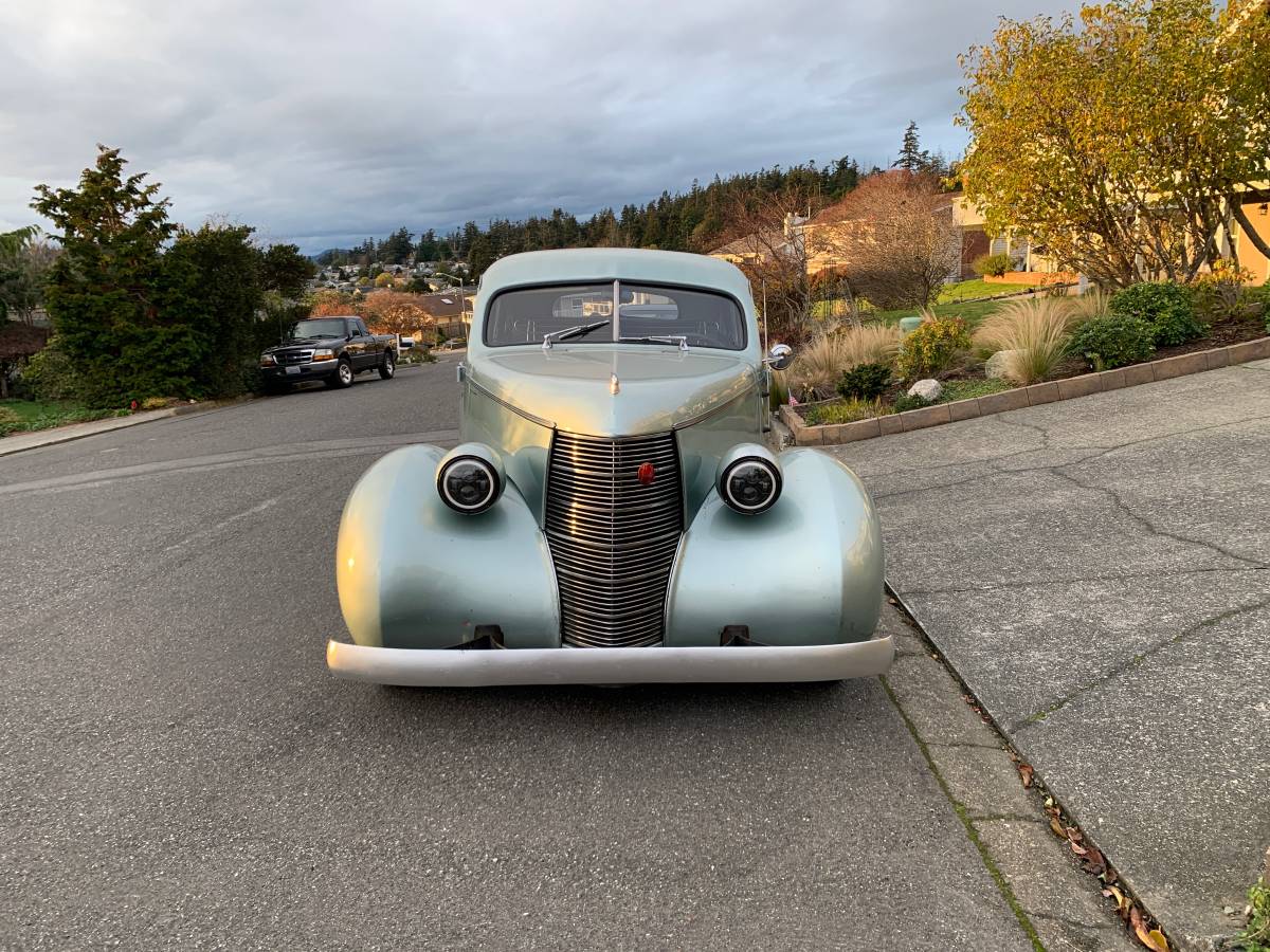 Studebaker-Commander-1938