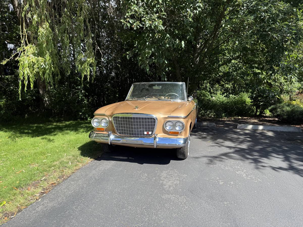 Studebaker-Lark-1963