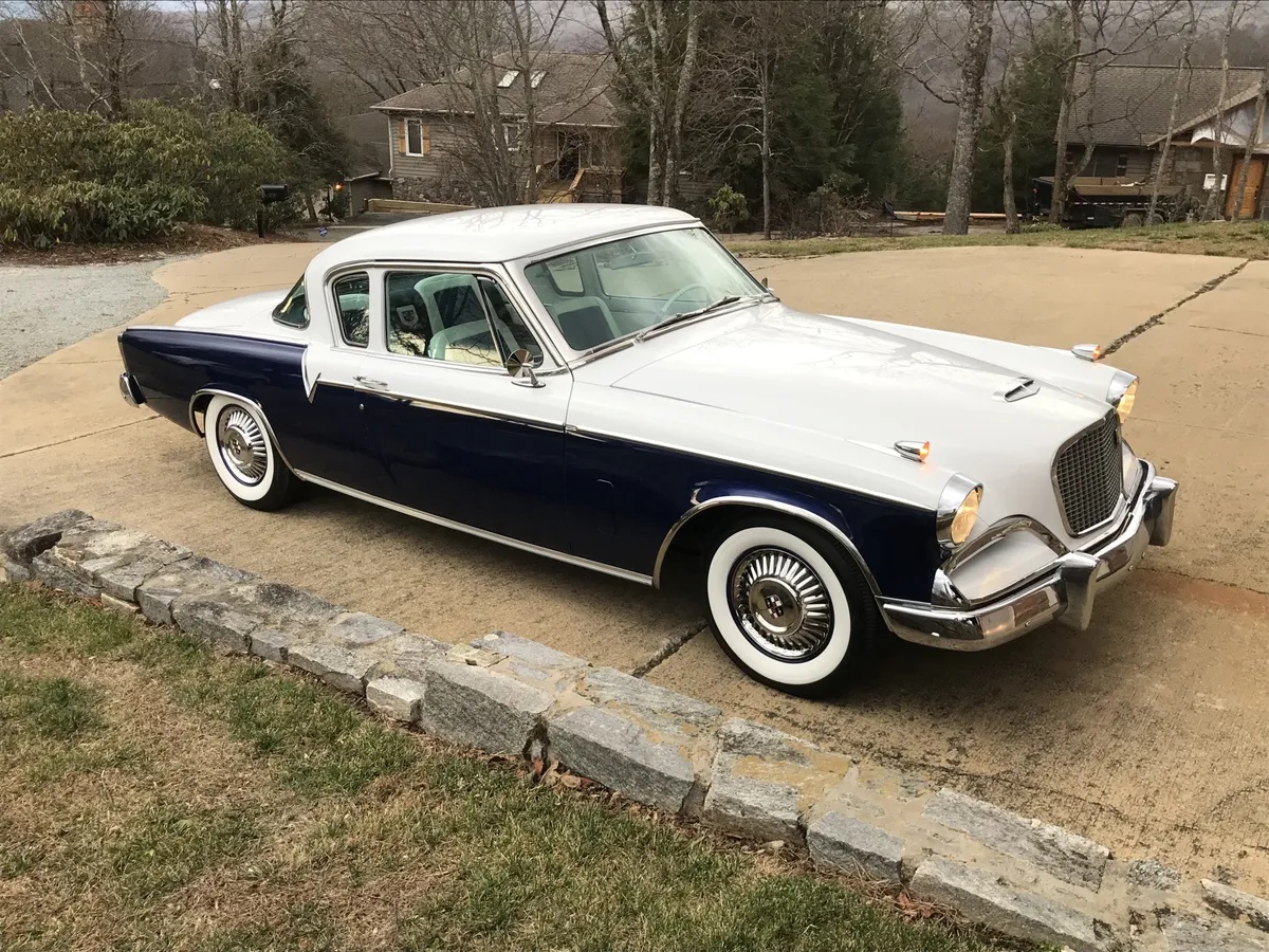Studebaker-Power-hawk-1956