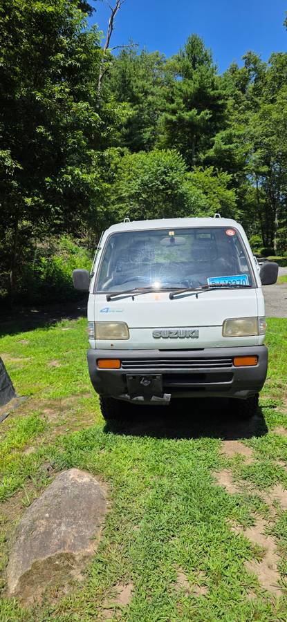 Suzuki-carry-4wd-1992-white