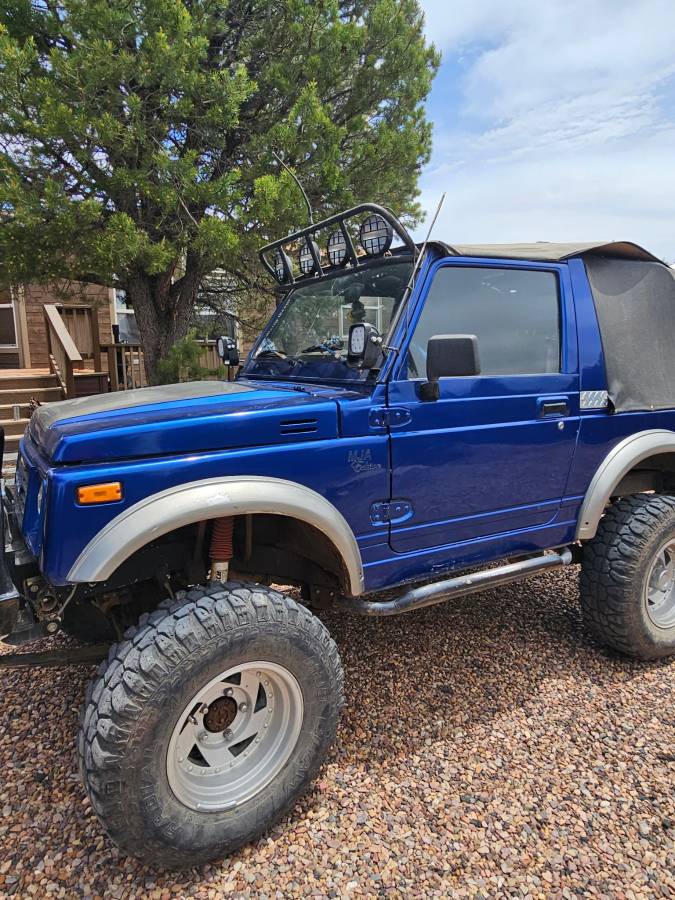 Suzuki-samurai-1988
