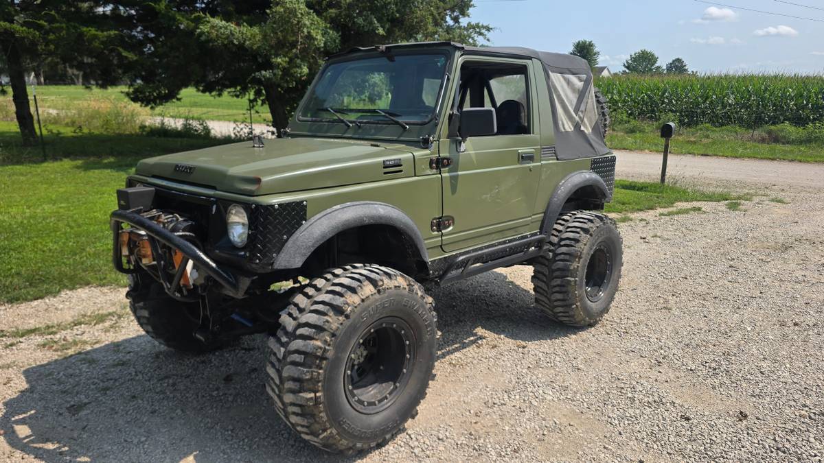 Suzuki-samurai-1988-green