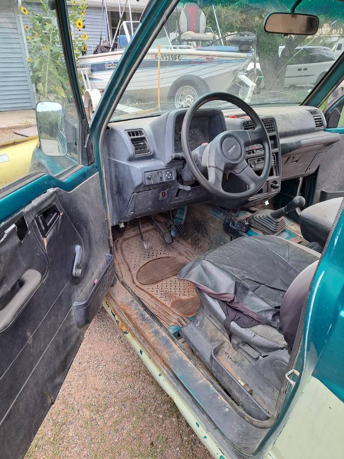 Suzuki-sidekick-1995-Green